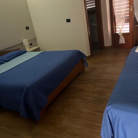Leone Di Nemea - Νεμέος Λέων Hotell Reggio di Calabria Eksteriør bilde