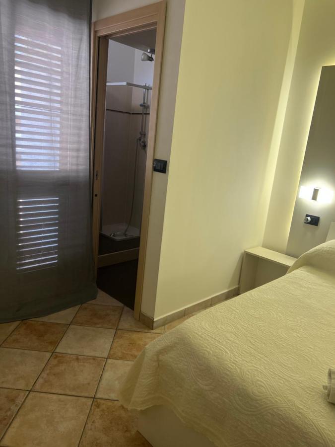 Leone Di Nemea - Νεμέος Λέων Hotell Reggio di Calabria Eksteriør bilde
