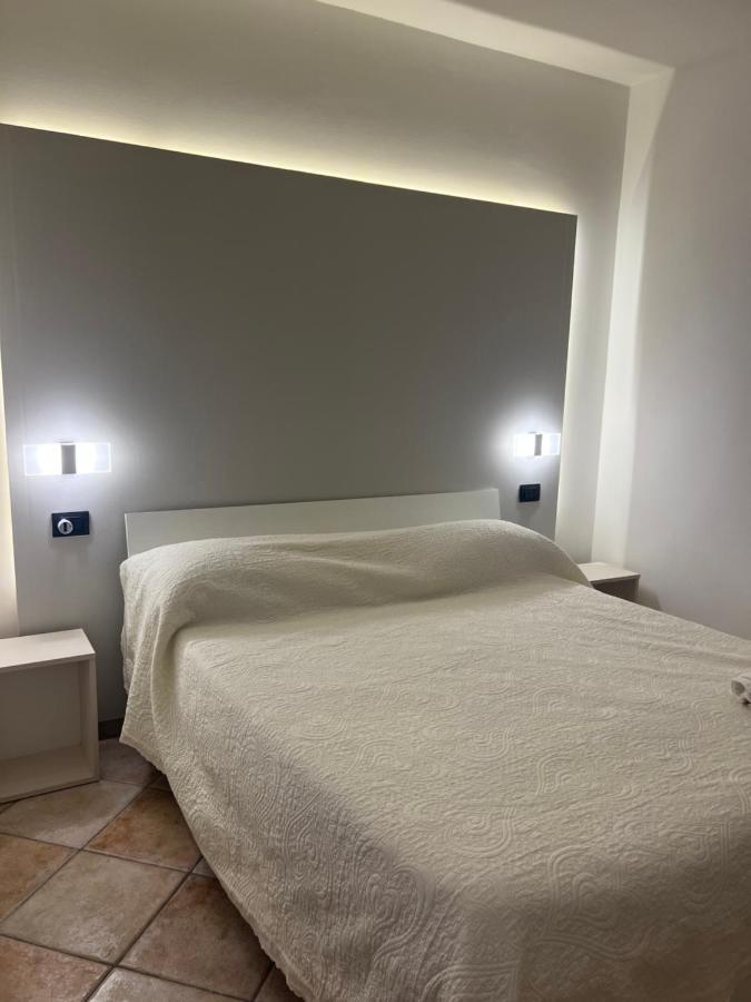 Leone Di Nemea - Νεμέος Λέων Hotell Reggio di Calabria Eksteriør bilde
